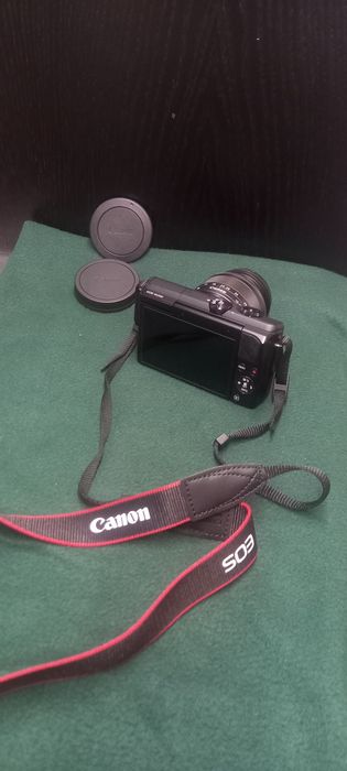 Canon mirrorless EOS M200 + Lente 15/45