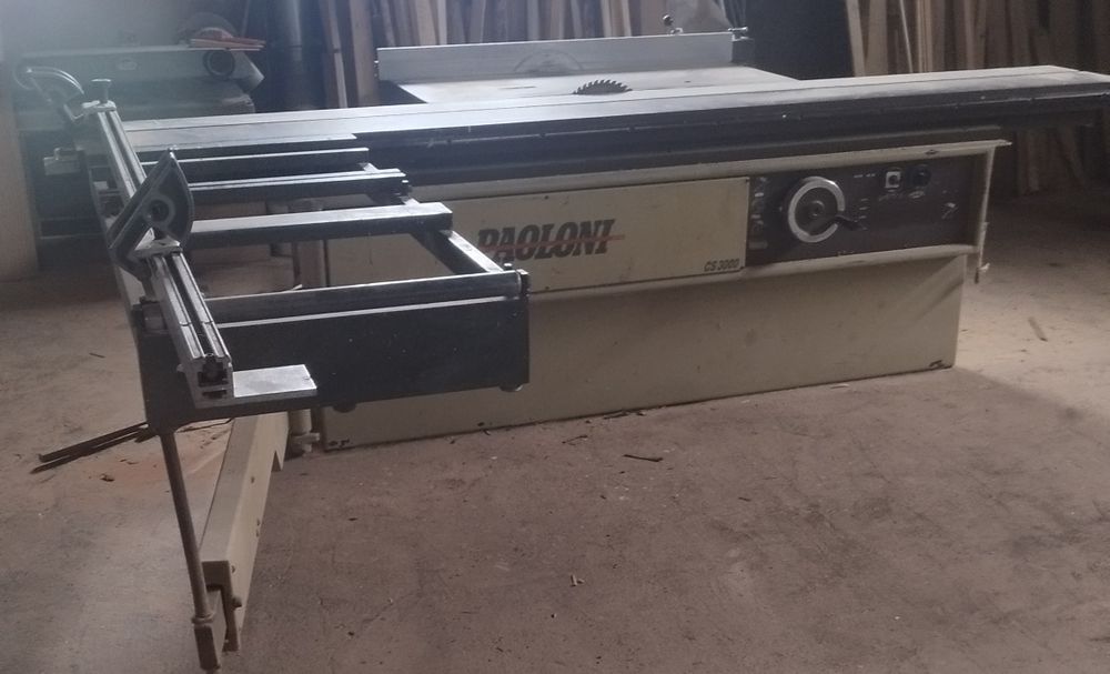 Esquadrejadora Paoloni