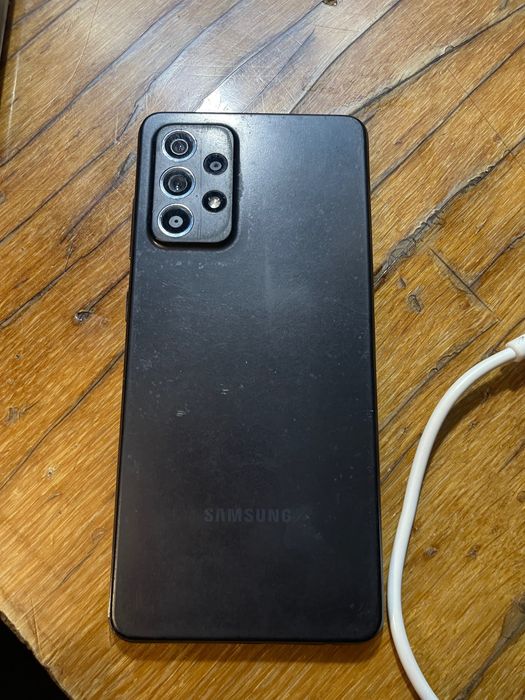 Продам телефон самсунг Гелексі А 52