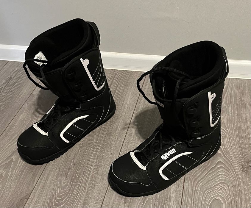 Buty snowboardowe Raven