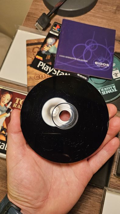 Tomb raider 1,2,3,4,5 na ps1