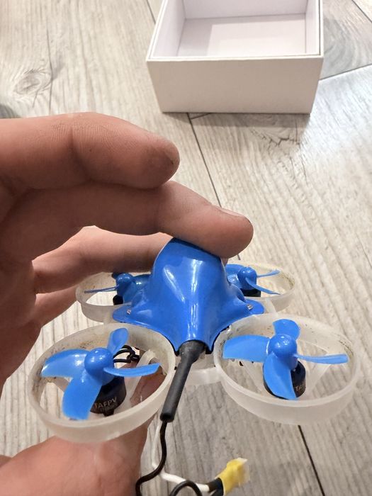 Dron beta 65x