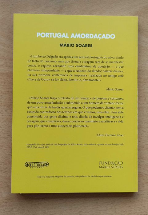 Livro "Portugal Amordaçado" de Mário Soares