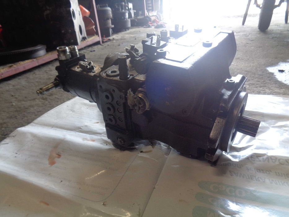 Pompa hydrauliczna REXROTH A4VG71DA1D7/32R + pompa Casappa -zestaw