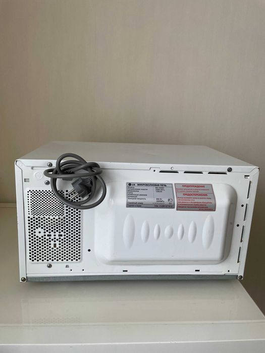 Продам мікрохвильову піч LG, Б/В