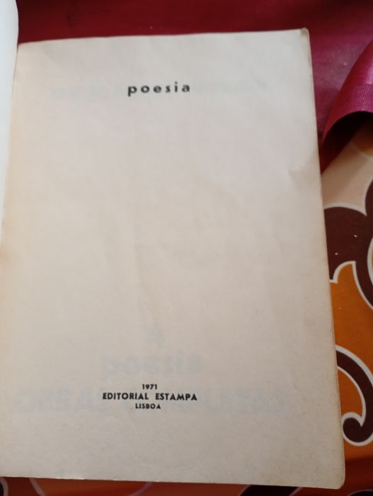 Jose de Almada Negreiros Editoral Estampa Obras completas; 1s ediçoes:- 1-Contos e novelas-1970-10E- 4-Poesia -1971-13E-ou 2-20E-Botao antigo2EDesde2E
