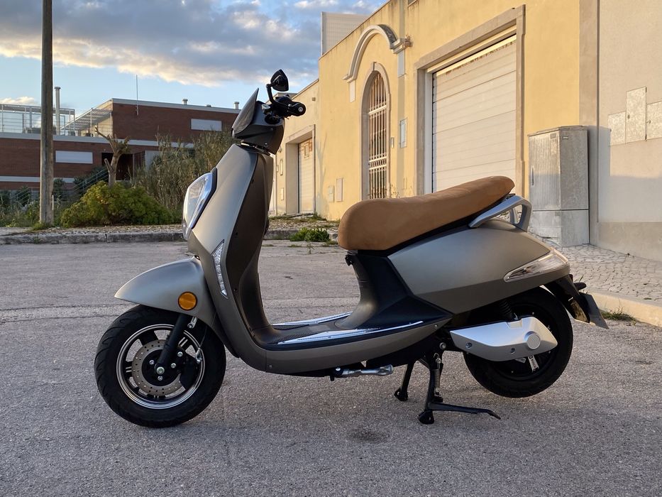Wayscral E-Start Elétrica 50cc — Personalizada — Praticamente Nova