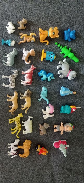 Figurki zwierzęta zabawki kinder