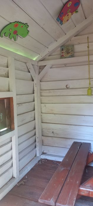 Domek ogrodowy dla dzieci, drewniany zjeżdżalnia