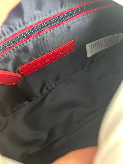 Tommy Hilfiger torebka na ramie