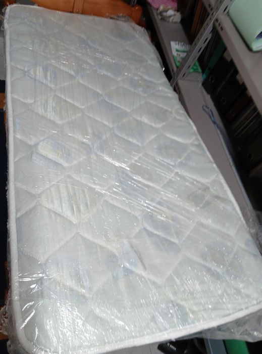 Vendo colchão 57x118 cm