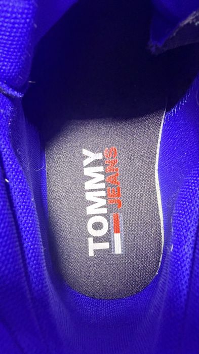Buty tommy hilfiger nowe nie używane cieple wygodne