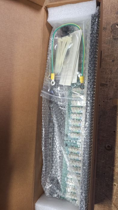 RL-PP24360 Patchpanel 24 portowy kat. 6
RACKTEL