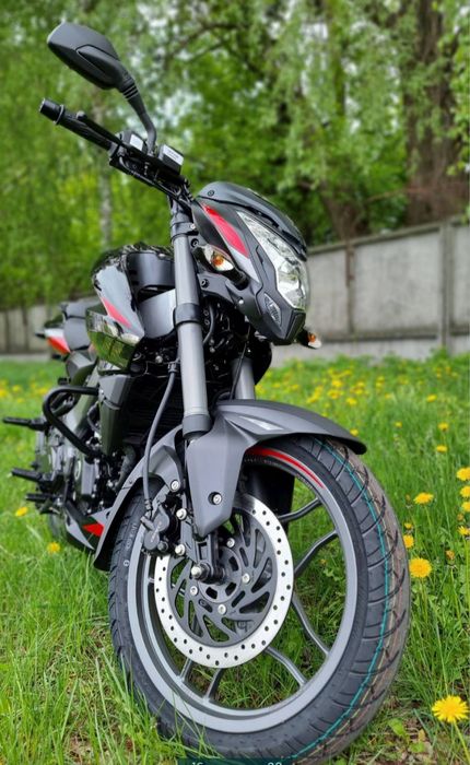 Bajaj PULSAR NS 200 UG 2025 безкоштовна доставка,масло в подарунок