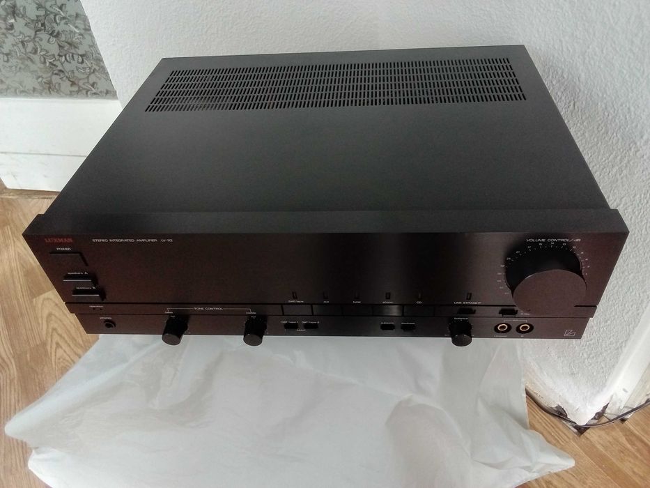 LUXMAN LV112 Amplificador excelente estado