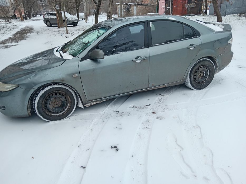 Автомобиль Мазда 6.2003год.