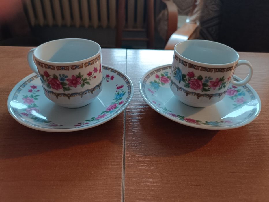 Filiżanki porcelanowe