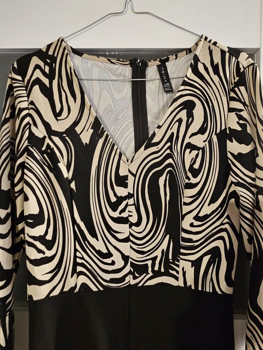 Kombinezon elegancki na imprezę, do pracy