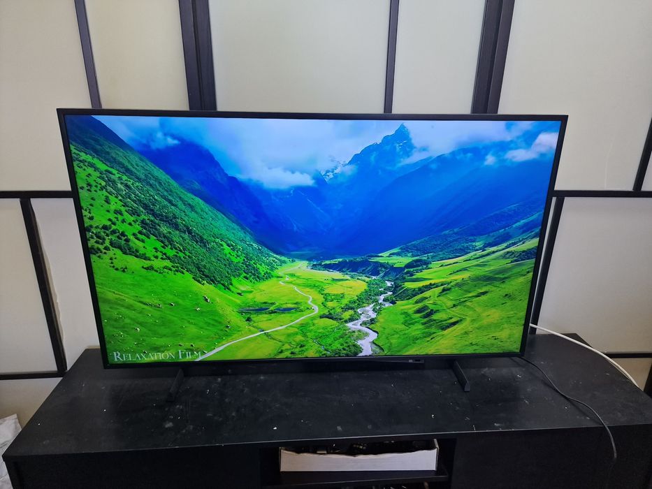 Samsung the Frame 50cali Qled 4K UHD DVB-T2 SMART telewizor