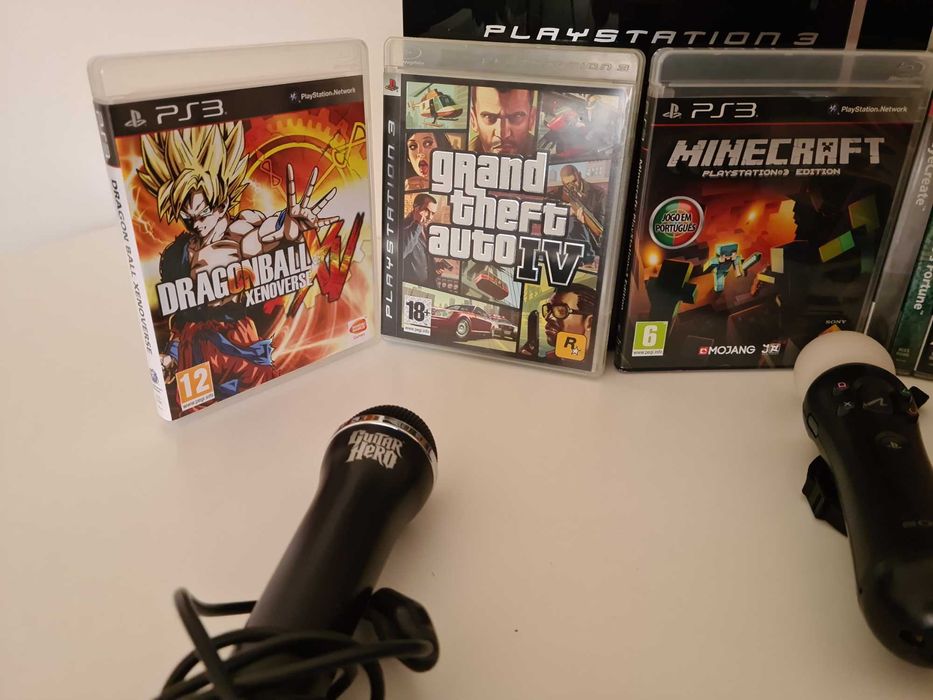 6 Jogos físicos + 1 EYE MOVE Câmera PS3 + 1 Microfone Guitar Hero PS3.