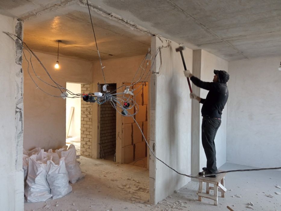 Демонтаж. Демонтаж стен, стяжки, штукатурки, плитки Демонтажні роботи