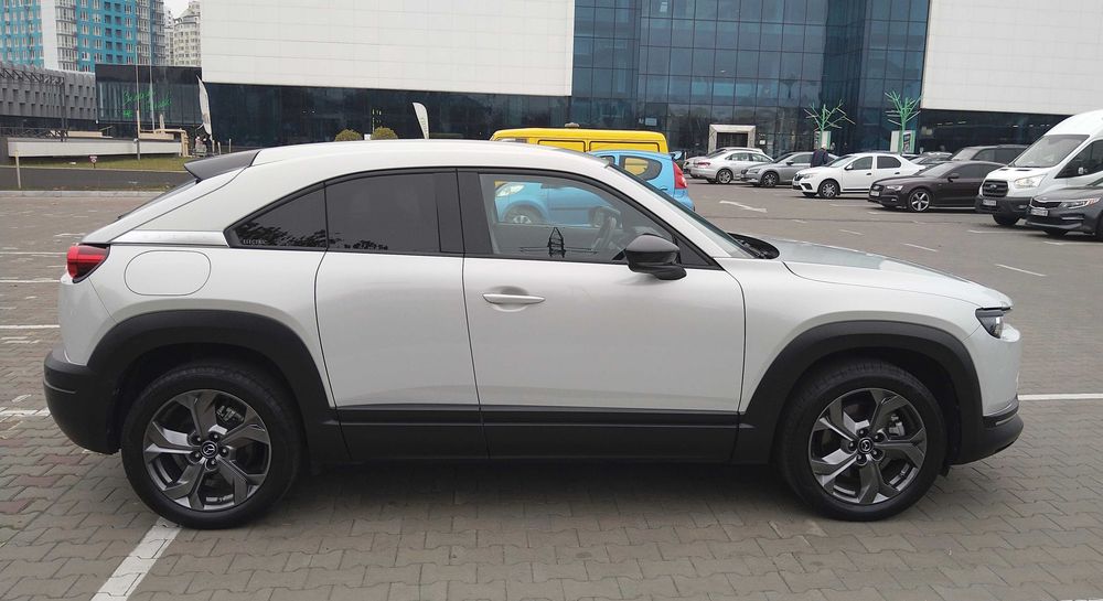 Mazda MX-30 2021