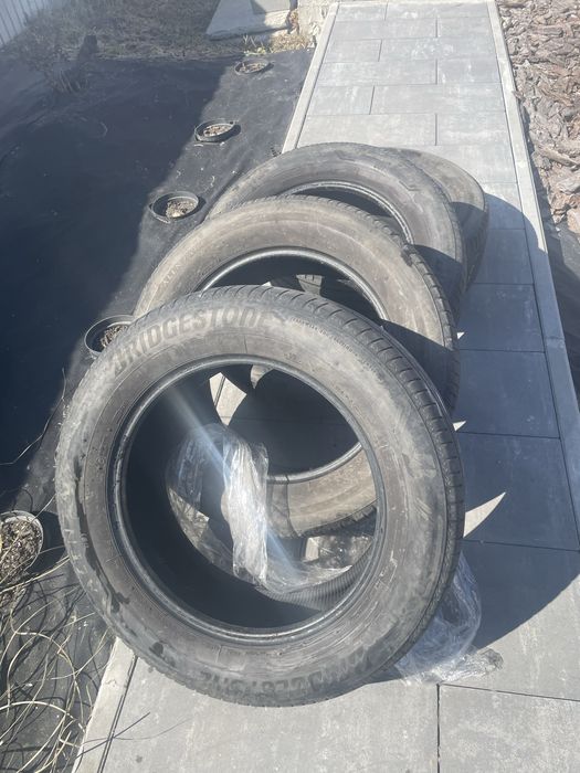 Комплект гуми bridgestone alenza 235/60 r18