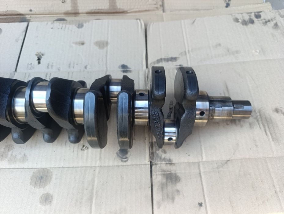 Коленвал M51 2.5 TDS Колінвал BMW e39 E38 бмв  Е39 е38