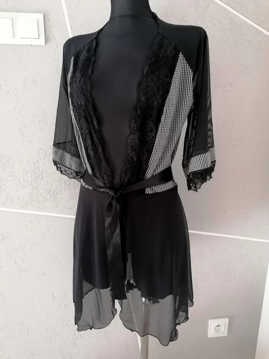 Peniuar Lupoline czarny, szlafrok