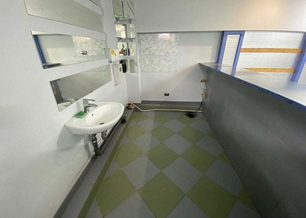 Оренда приміщення вільного призначення в Зарванцях