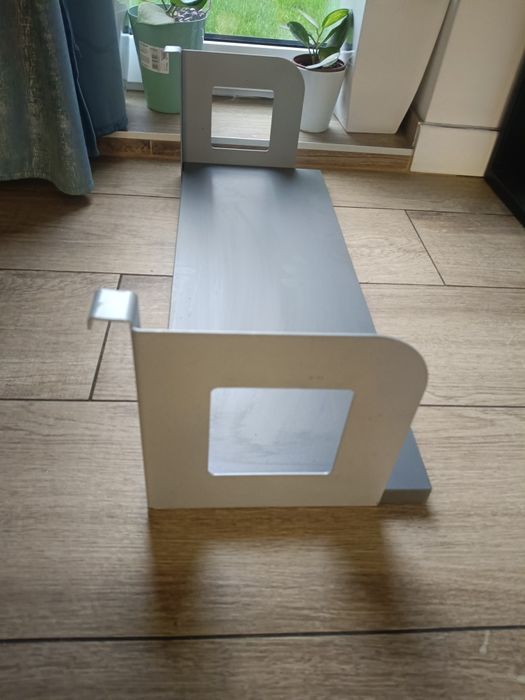 Solidna półka 60/22 cm