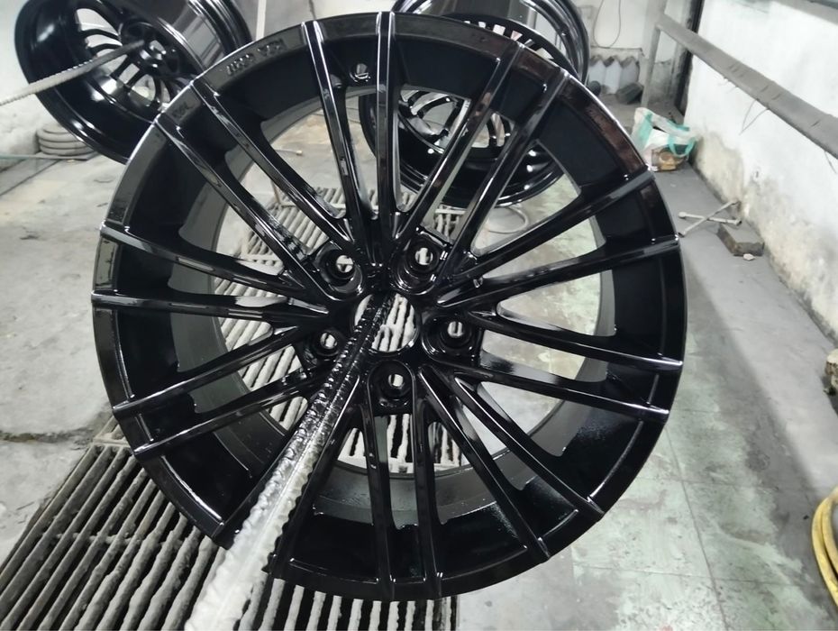 Koła 17 5x120 czarne