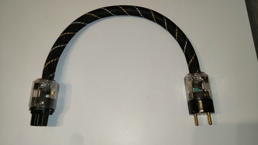 Audiofilski kabel zasilający YYAUDIO dł. 0,5 m 3x4mm2 17mm