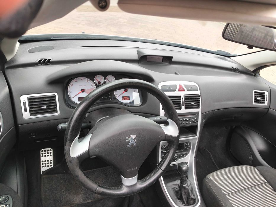 PEUGEOT 307 CC 2.0