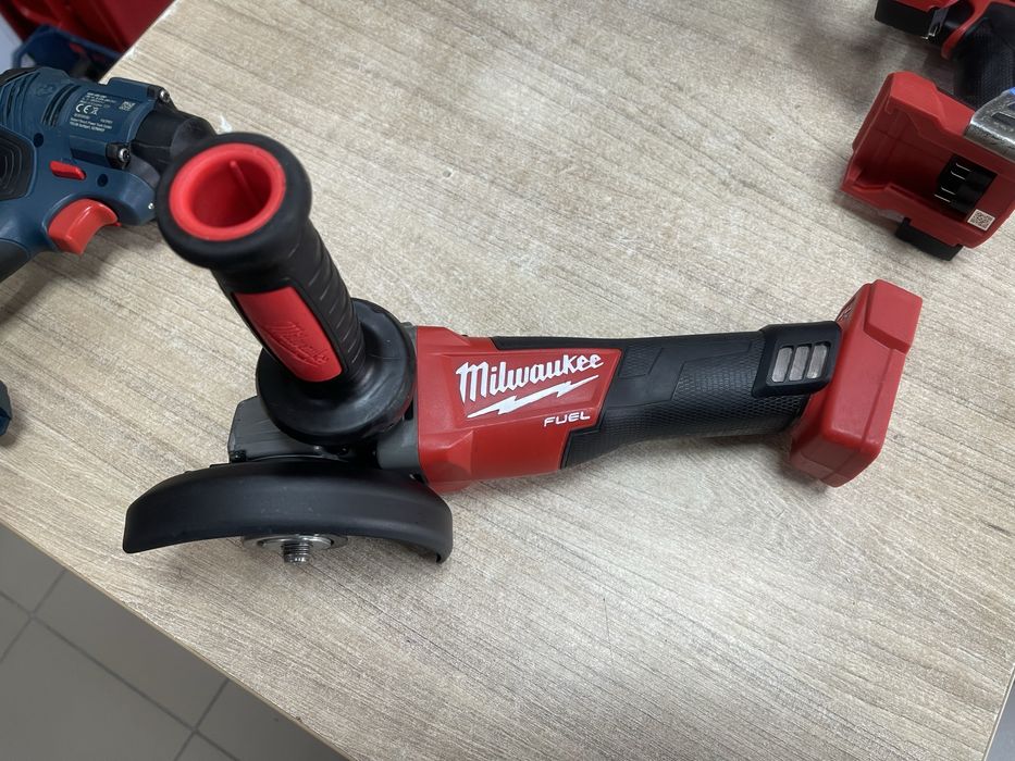 Milwaukee M18 CAG125X / безщіткова болгарка Мілвокі 125мм