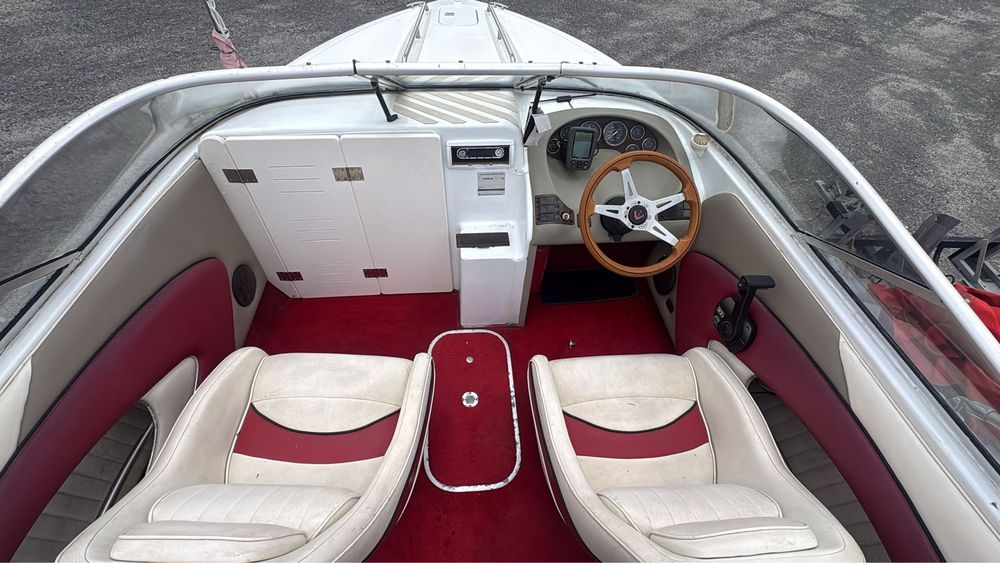 Barco Bayliner Capri Impecável (Registo Polaco)