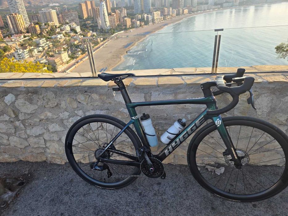 Bicicleta Estrada HYGGE com SRAM FORCE AXS (M)