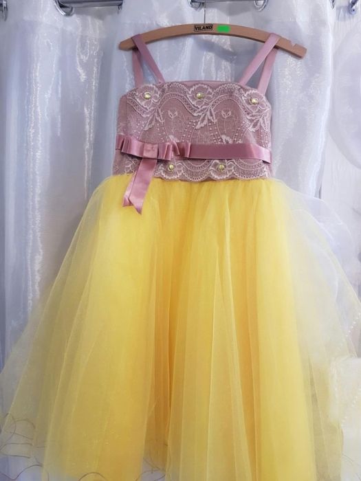 Прокат от 200 грн , продажа детских, свадебных платьев.