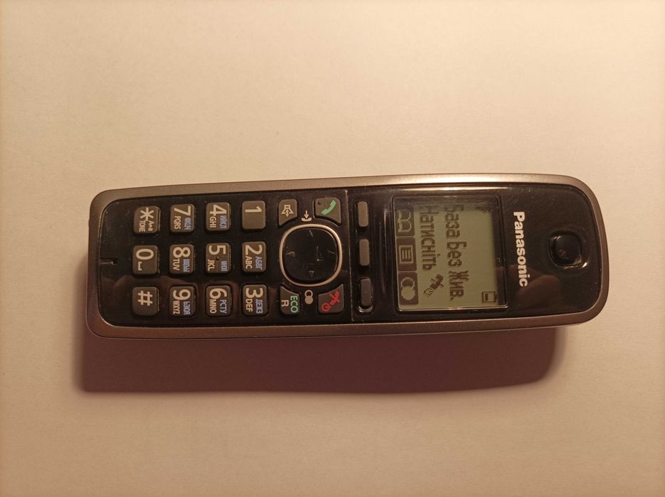 Бездротовий телефон Panasonic KX-TG6611UAB Black