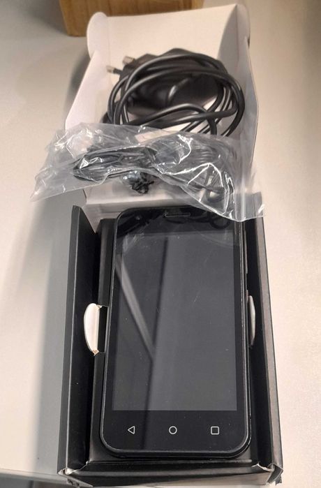 Vendo Mobiwire S12 DS 3G Preto com caixa