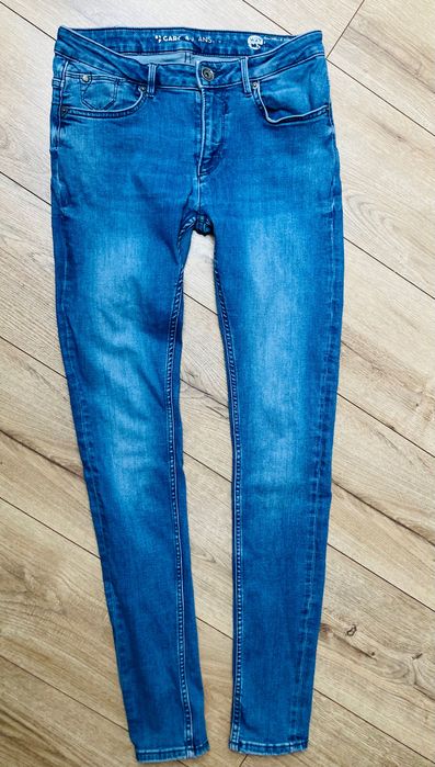 Spodnie jeansy skiny S rozmiar