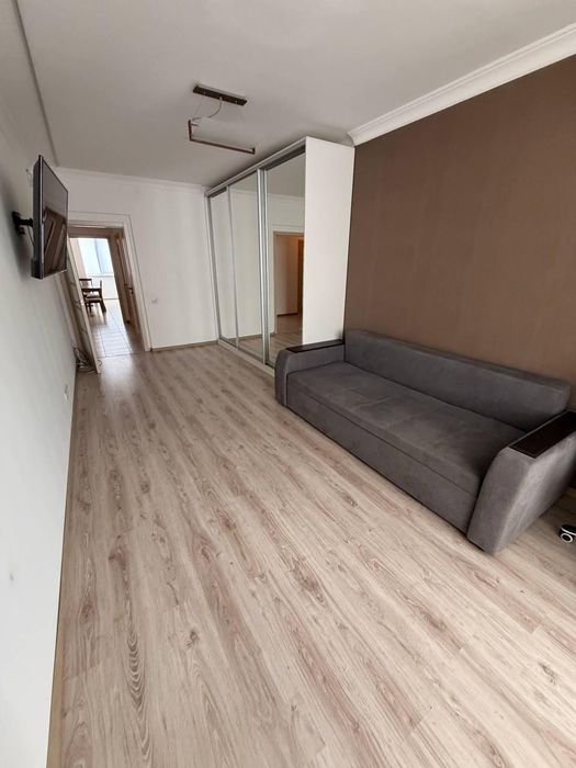 Оренда сучасної 2-кімнатної квартири, 80м2, ЖК River Town, вул. Мирна, 19 - View 4