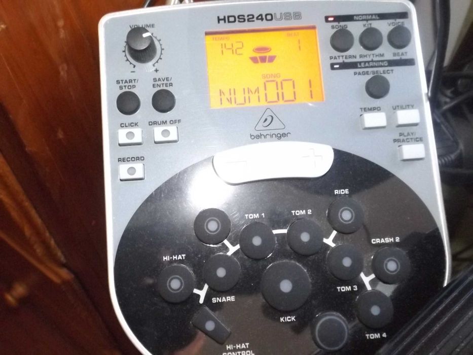 bateria musical behringer