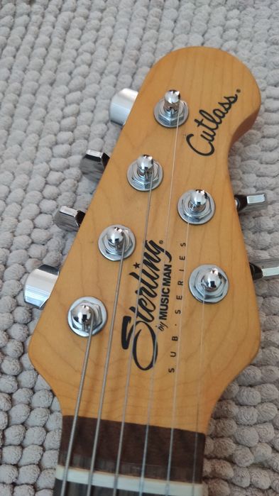 Ernie Ball Sterling Cutlass CT30 Classic