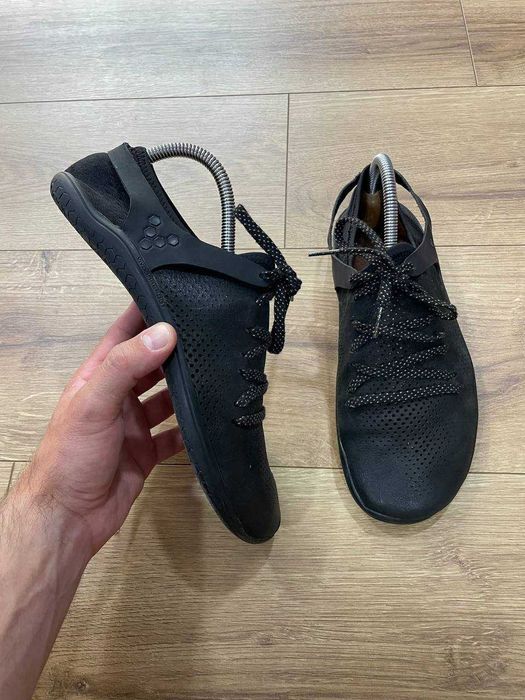 Ортопедичні кросівки фірми Vivobarefoot Wing Lux Оригінал