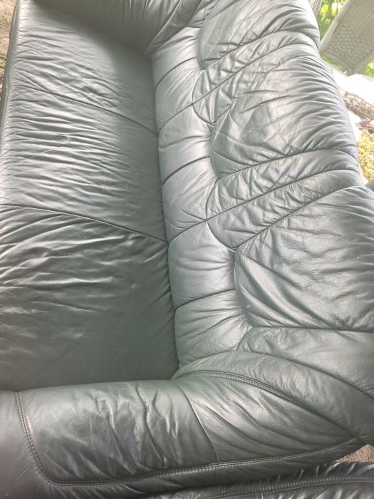 Meble skórzane. Sofa i fotel na taras
