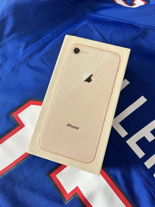 iphone 8 64gb gold - купити телефони та аксесуари - Ціна на OLX.ua