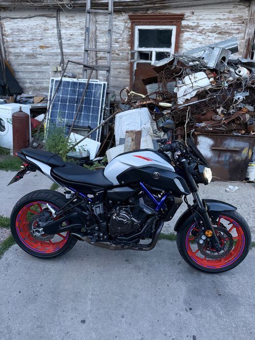 Yamaha mt 07 abs