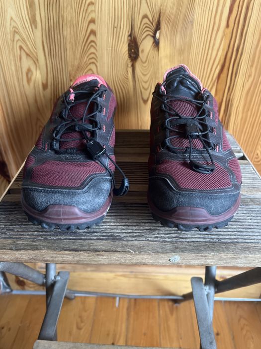 Sprzedam buty firmy Ecco model Biom rozmiar 38 wkladka 25.0 cm