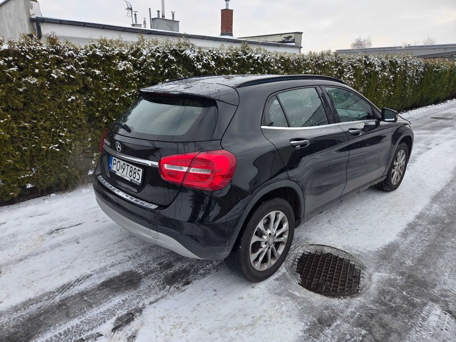 Mercedes GLA 200